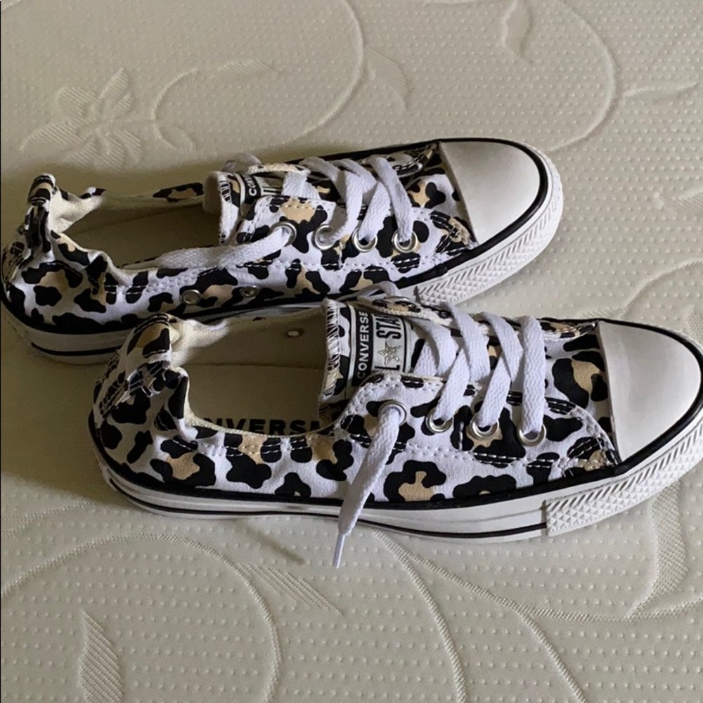 NEVER USED - Converse cheetah print size 6.